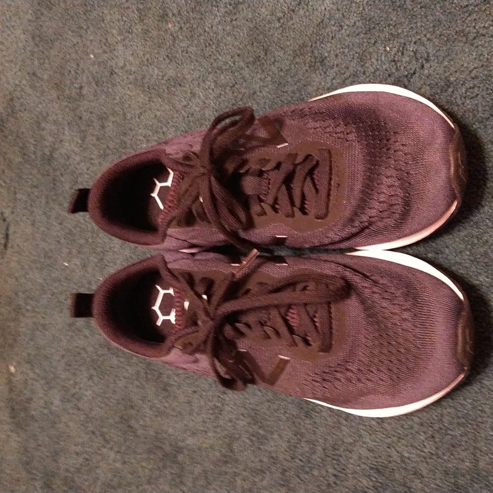 NB FRESH FOAM ARISHI TENNIS SHOES